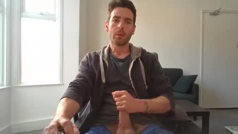 Snapshot of frenchbdmaninlondon chatting on 05/13/26, 11:29 Horny Paul online show from 05/13/26, 11:29