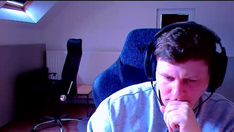 French fries online show from 10/05/25, 12:36