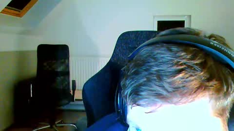 French fries online show from 10/24/25, 05:09