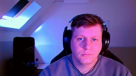 French fries online show from 11/12/25, 11:43