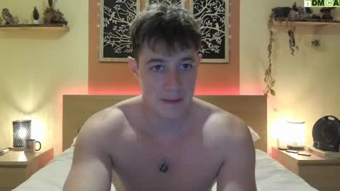 French Horny Bibs online show from 02/21/25, 09:00