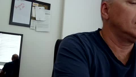 Snapshot of frenchrickdaddy chatting on 08/07/26, 11:01 Rick online show from 08/07/26, 11:01
