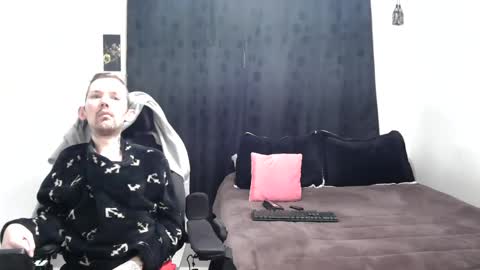 Thomas y Sophia online show from 02/15/25, 11:39