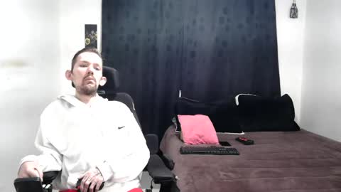 Thomas y Sophia online show from 02/24/25, 09:53