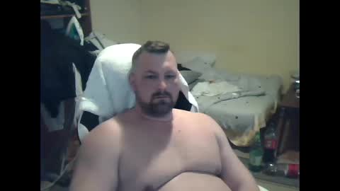 Snapshot of frenks1 chatting on 01/12/25, 02:09 frenks online show from 01/12/25, 02:09