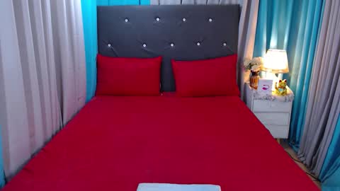 anna online show from 12/18/24, 06:25