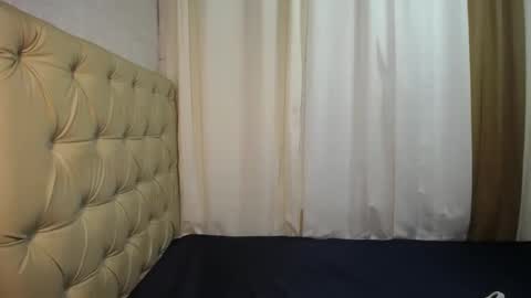 Snapshot of freshyklein chatting on 01/05/25, 03:23 Savanna online show from 01/05/25, 03:23