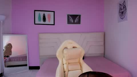 fresitalove01 online show from 12/05/25, 02:36