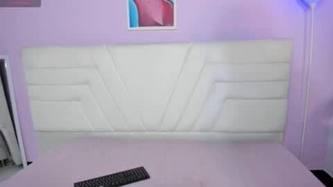 fresitalove01 online show from 03/26/26, 01:17