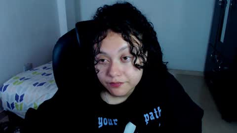 Louise  online show from 01/17/25, 08:24