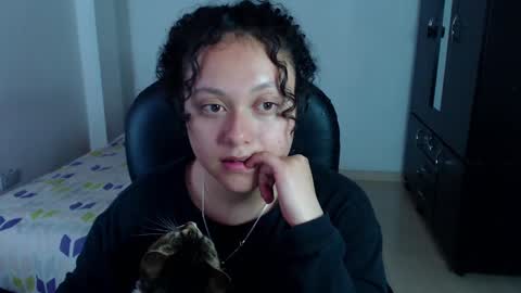 Louise  online show from 02/13/25, 04:11