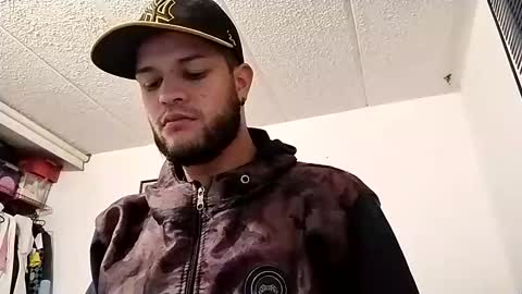 Dominik  online show from 12/25/24, 03:29