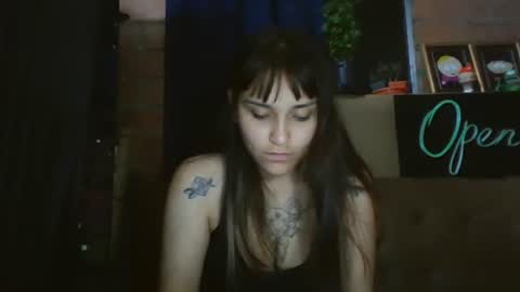 Snapshot of freya_freya_ chatting on 01/19/25, 05:37 Freya online show from 01/19/25, 05:37