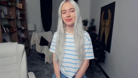 Freya online show from 01/17/26, 06:44