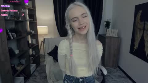 Freya online show from 02/14/26, 07:21