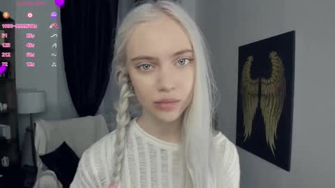 Freya online show from 02/15/26, 07:21