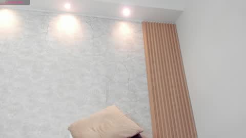 FREYA online show from 02/04/25, 12:40