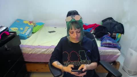 Snapshot of freyaa_sorceress chatting on 03/11/25, 08:20 freyaa_sorceress online show from 03/11/25, 08:20