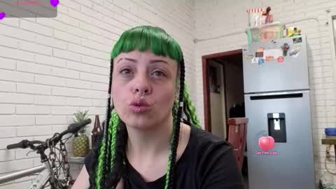 Snapshot of freyaa_sorceress chatting on 09/14/25, 07:57 freyaa_sorceress online show from 09/14/25, 07:57