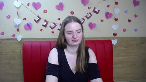 Snapshot of freyadak chatting on 03/07/25, 09:17 FreyaDak online show from 03/07/25, 09:17