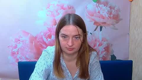 Snapshot of freyadak chatting on 09/15/25, 05:24 FreyaDak online show from 09/15/25, 05:24