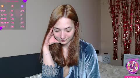 FreyaOliver online show from 04/06/26, 08:54