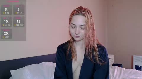FreyaOliver online show from 06/05/26, 02:23