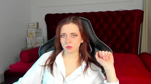 Snapshot of freyavey chatting on 01/10/26, 05:31 FreyaVey online show from 01/10/26, 05:31