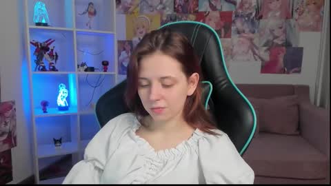 Snapshot of freyavey chatting on 02/24/26, 05:38 FreyaVey online show from 02/24/26, 05:38