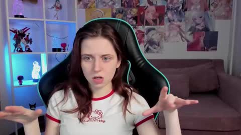 Snapshot of freyavey chatting on 03/02/26, 05:19 FreyaVey online show from 03/02/26, 05:19