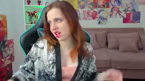 FreyaVeys online show from 07/06/26, 05:04