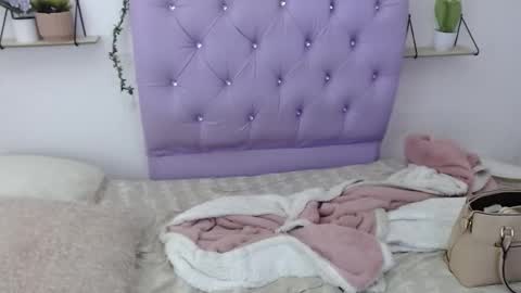 Freyja online show from 10/19/25, 05:24