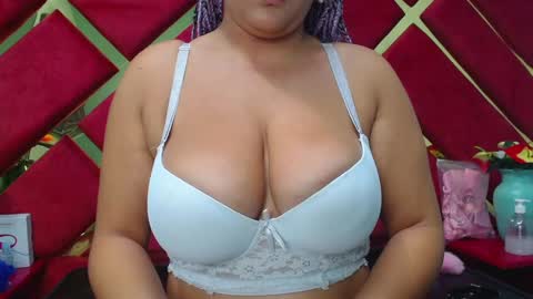 freyja_naugthy online show from 02/05/25, 03:52