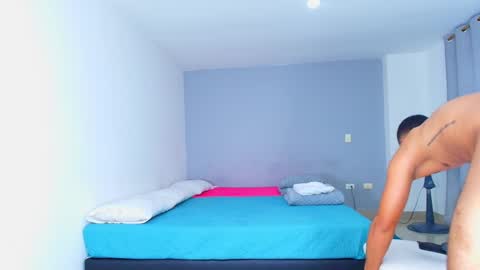 freyva_ online show from 01/14/25, 02:19