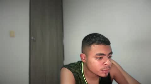 freyva_ online show from 01/29/25, 06:22