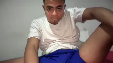 freyva_ online show from 02/01/25, 12:51