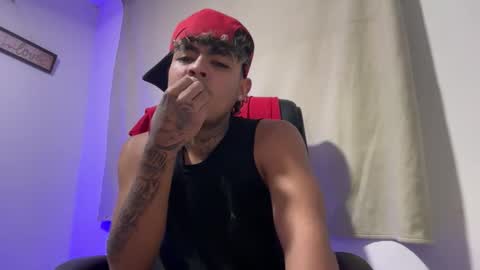 freyva_ online show from 01/17/26, 06:18