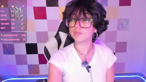 frida_lassi_ online show from 03/27/26, 09:36