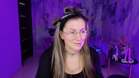 Frida Tander online show from 01/01/25, 12:11