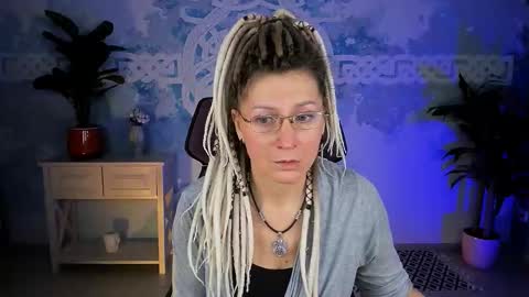 Frida Tander online show from 01/19/26, 03:10