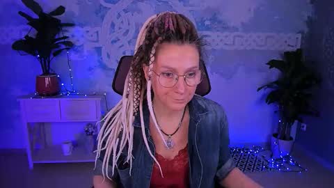 Frida Tander online show from 03/08/26, 05:00