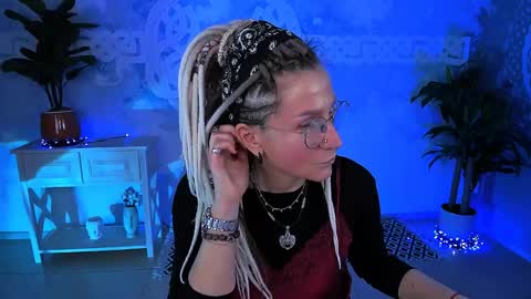 Frida Tander online show from 04/07/26, 05:19