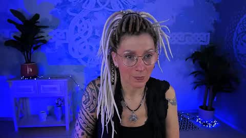 Snapshot of fridatander chatting on 05/02/26, 05:23 Frida Tander online show from 05/02/26, 05:23