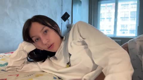 Lina online show from 02/22/25, 09:45