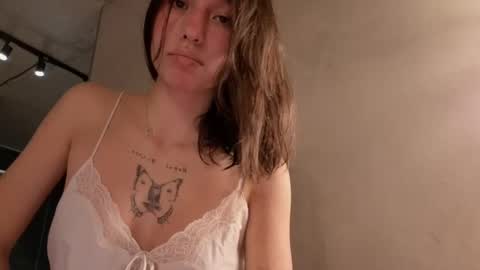 Lina online show from 03/04/25, 06:39