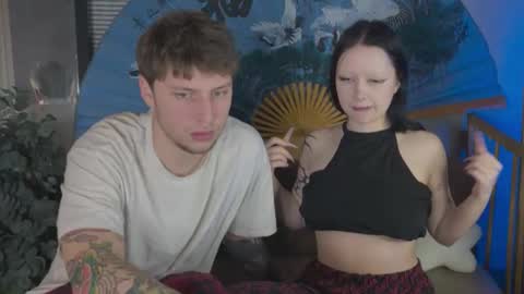 friend_zone_ online show from 02/28/26, 06:42