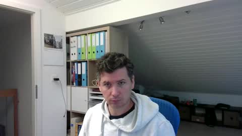 Francois online show from 10/22/25, 07:52