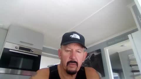 bob online show from 10/13/25, 08:47