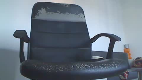 Snapshot of fritz12007 chatting on 08/04/26, 05:10 sexykl online show from 08/04/26, 05:10