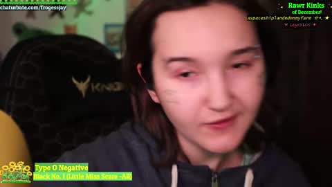   Jaywise Frogfoot  online show from 12/13/25, 10:48